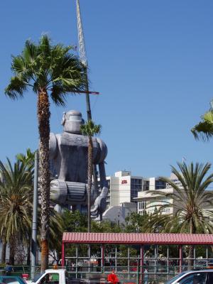 Giant Inflatable Robots!