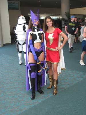 Huntress & Mary Marvel