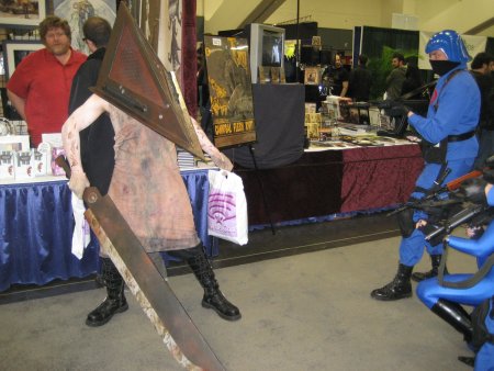 Pyramid Head vs. Cobra